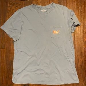 Vineyard vines tee shirt